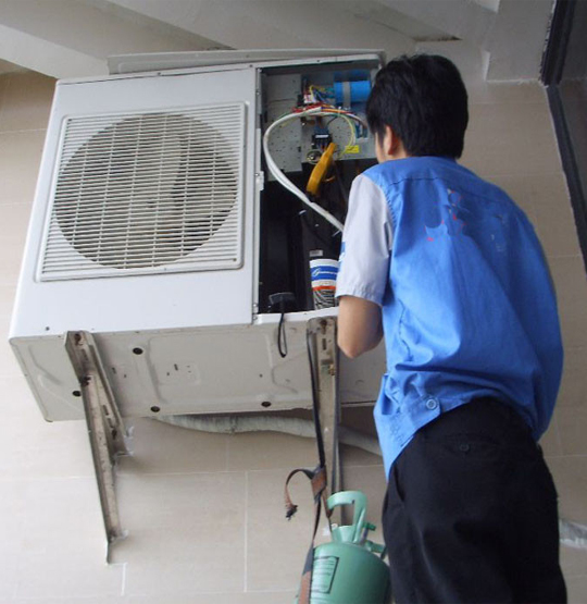 安龙空调开机无反应维修